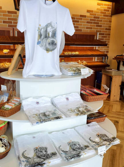 Merchandise 4 Merchandise 4